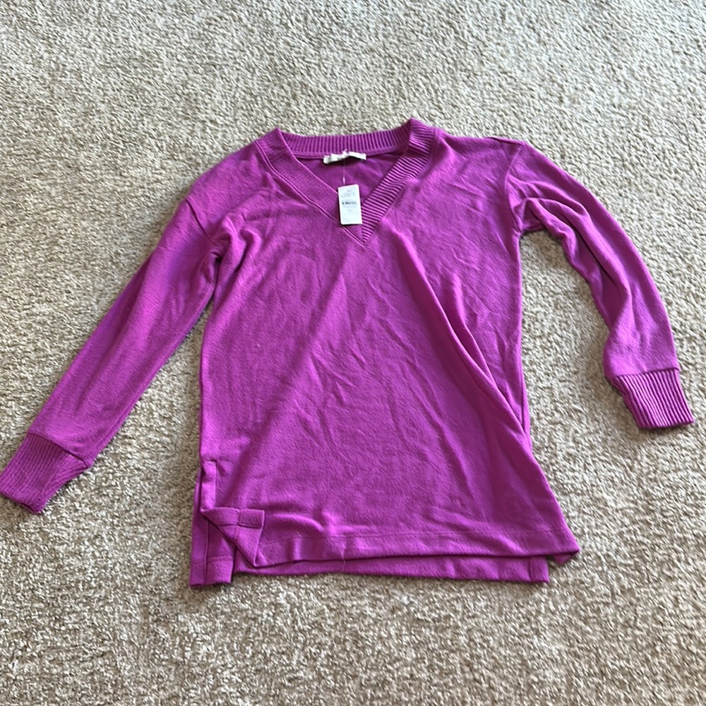 Loft purple v neck sweater pink Soft!